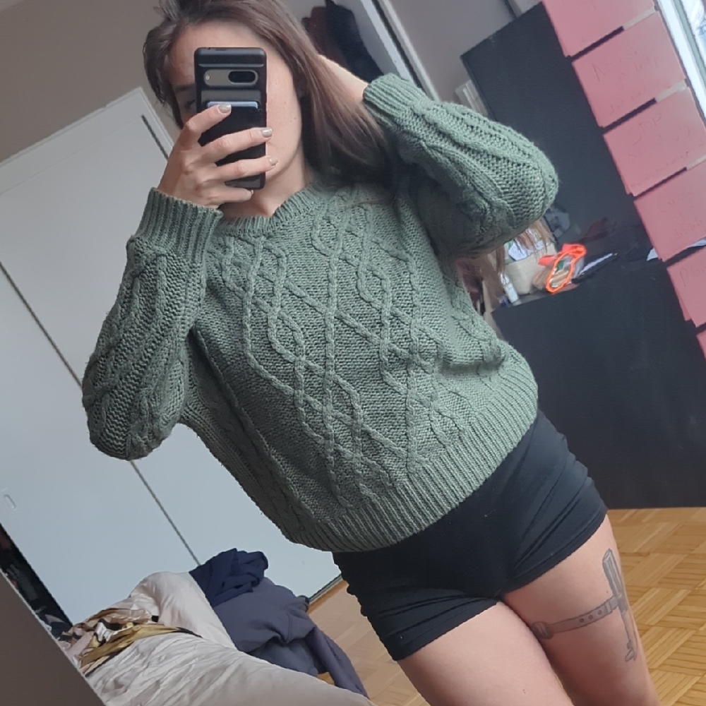 Black Tape Green Cable Knit Sweater